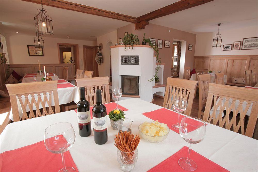 Pension Schweizerhaus Garni ワイアルン エクステリア 写真