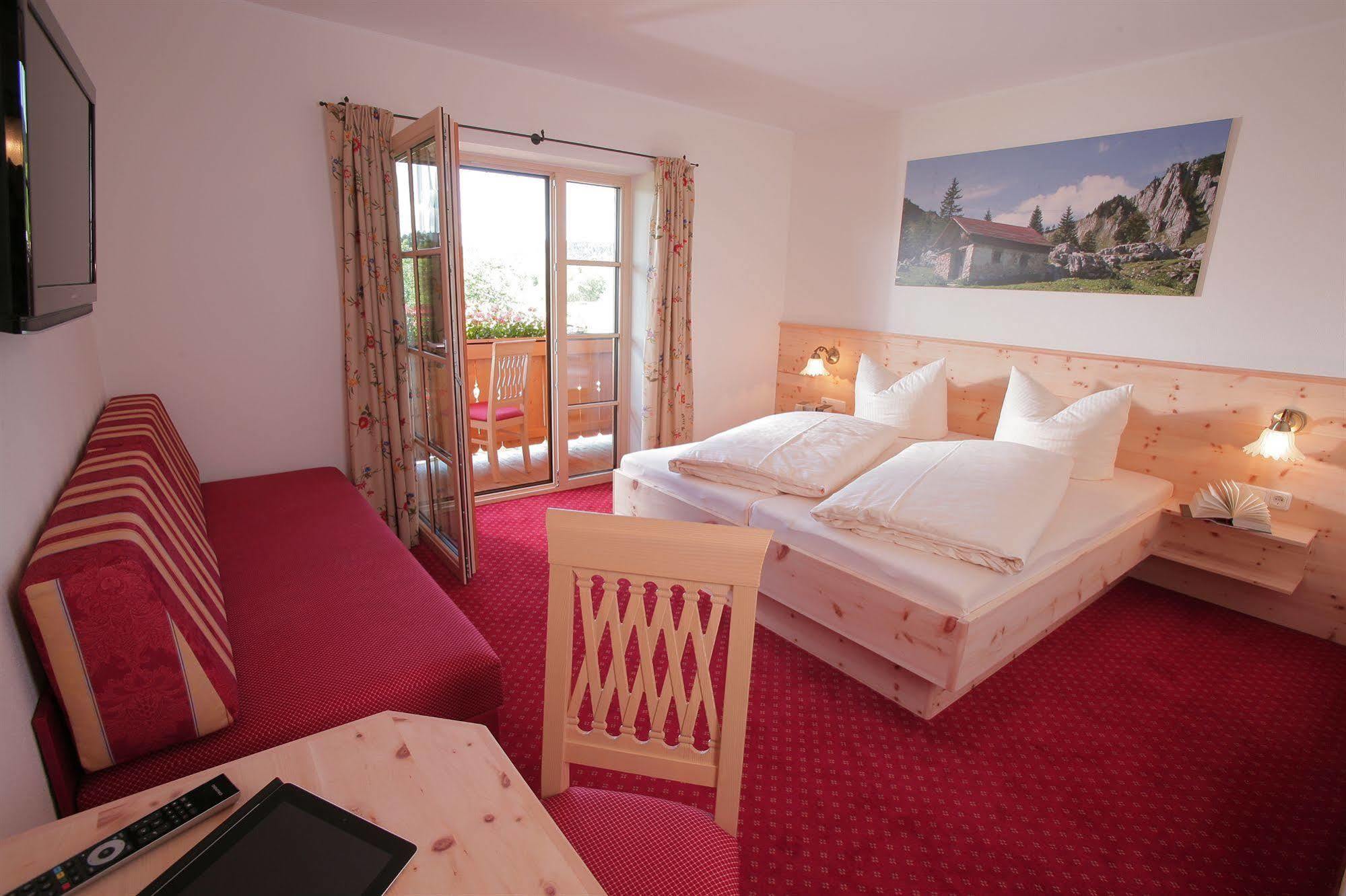Pension Schweizerhaus Garni ワイアルン エクステリア 写真