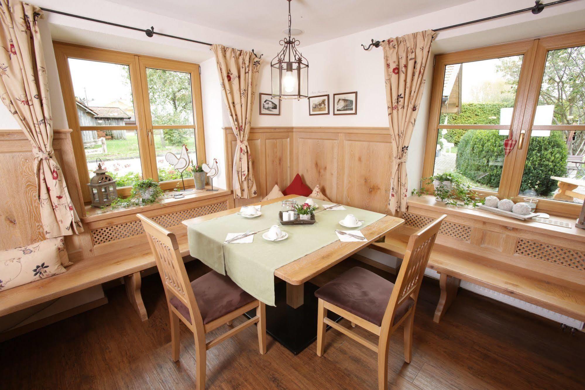 Pension Schweizerhaus Garni ワイアルン エクステリア 写真
