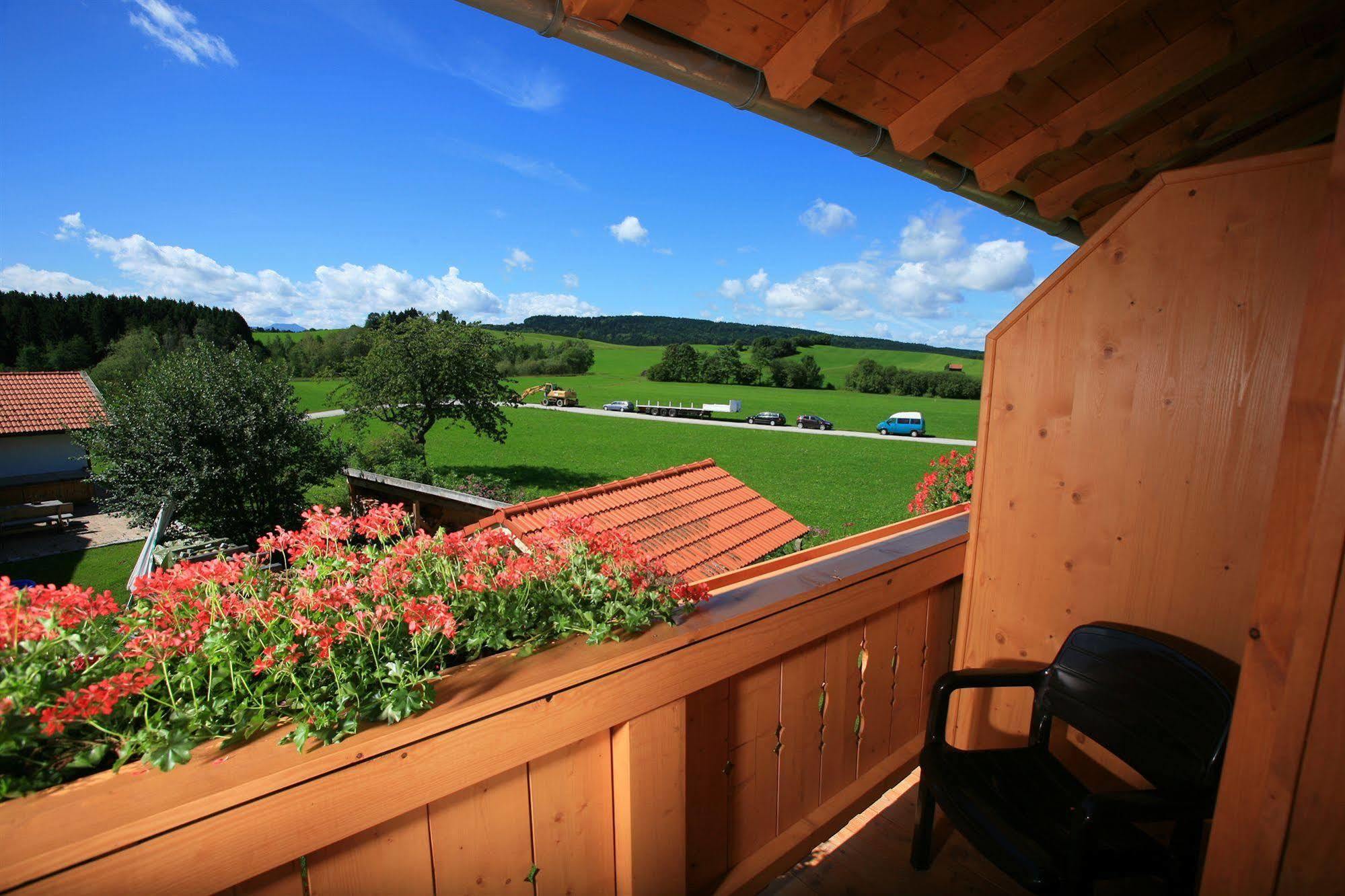 Pension Schweizerhaus Garni ワイアルン エクステリア 写真