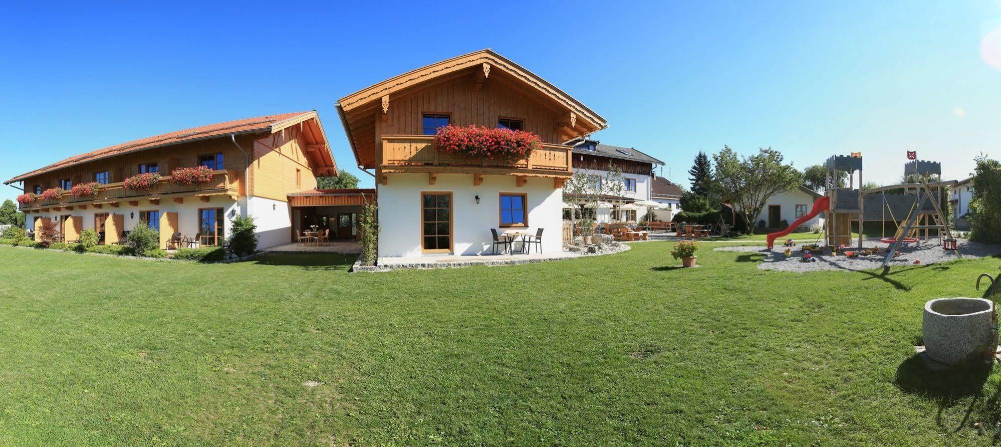 Pension Schweizerhaus Garni ワイアルン エクステリア 写真