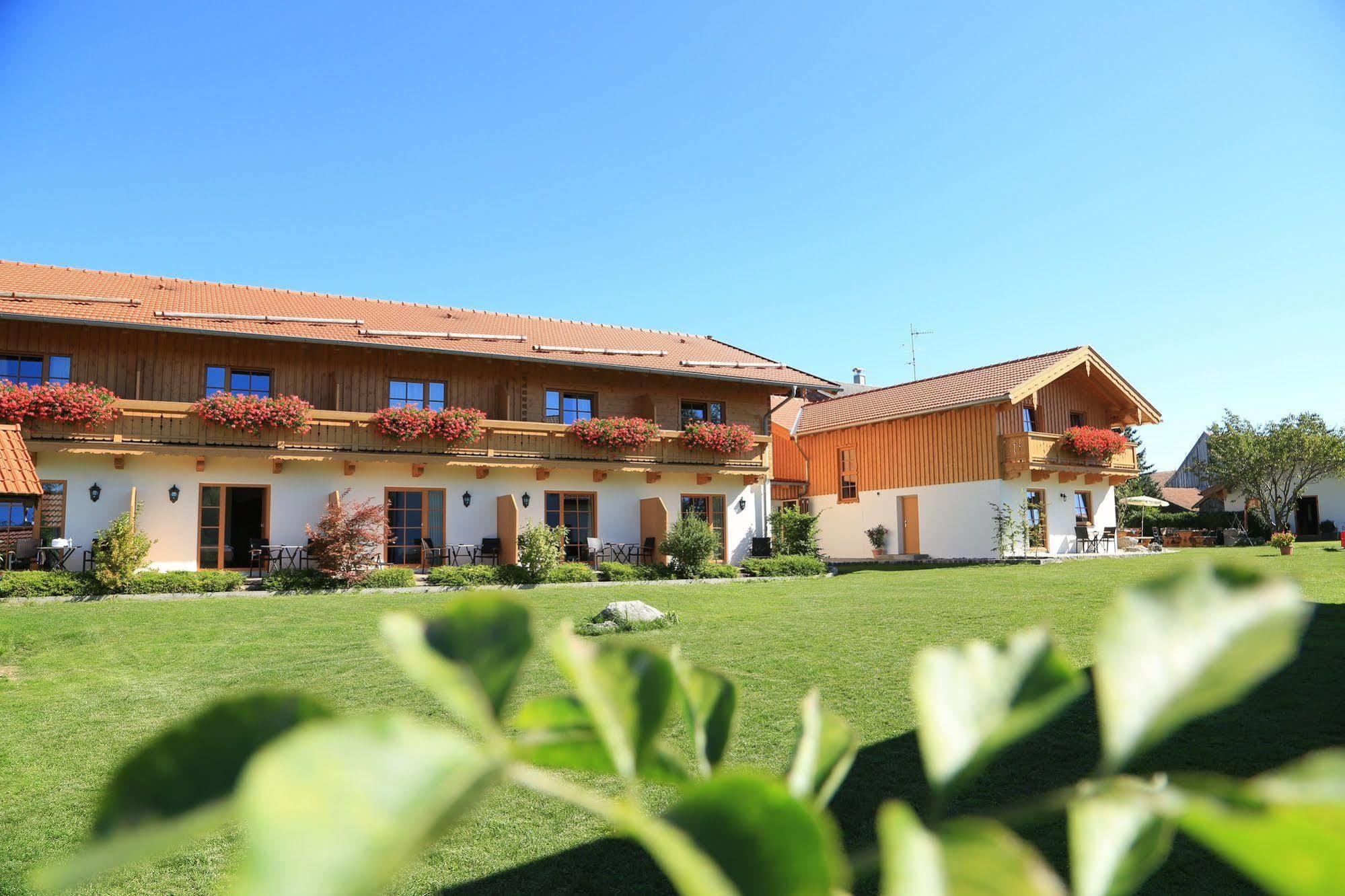 Pension Schweizerhaus Garni ワイアルン エクステリア 写真